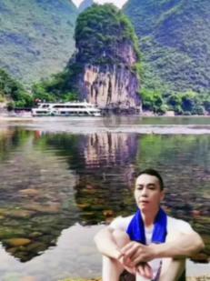 老人将孩子告到法院,要求两个儿子对自己进行赡养