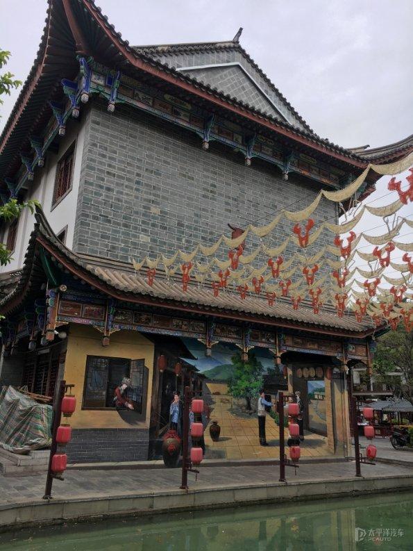 原料价格上涨，国外需求火热，钛白粉企业开年首次集中提价